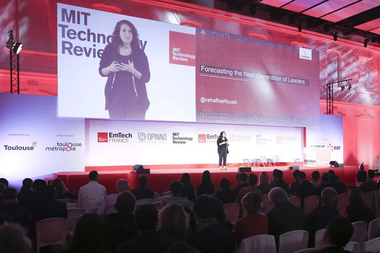 Rahaf Speaking MIT review .jpg