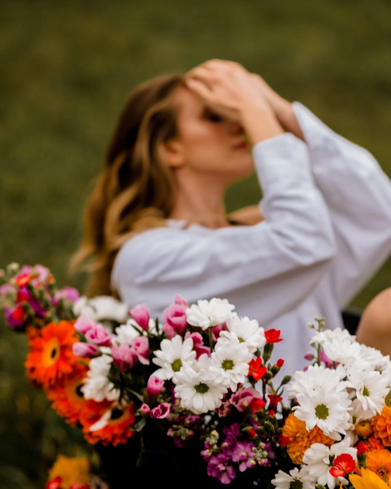 It's easy to forget the person behind a business. They have likes, hobbies, personal dreams, just like anyone else. So when the person behind the business does a session to show their community who they are personally, it's extra amazing. There is so