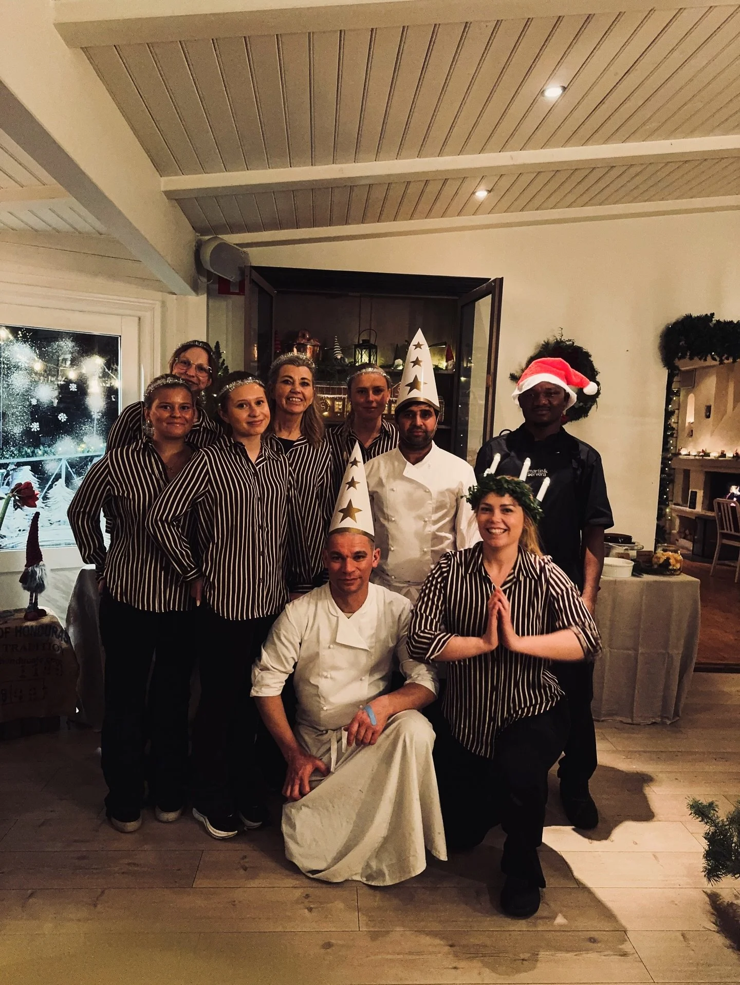 ✨🕯️Glad Lucia &ouml;nskar hela Str&ouml;mmafamiljen🕯️✨