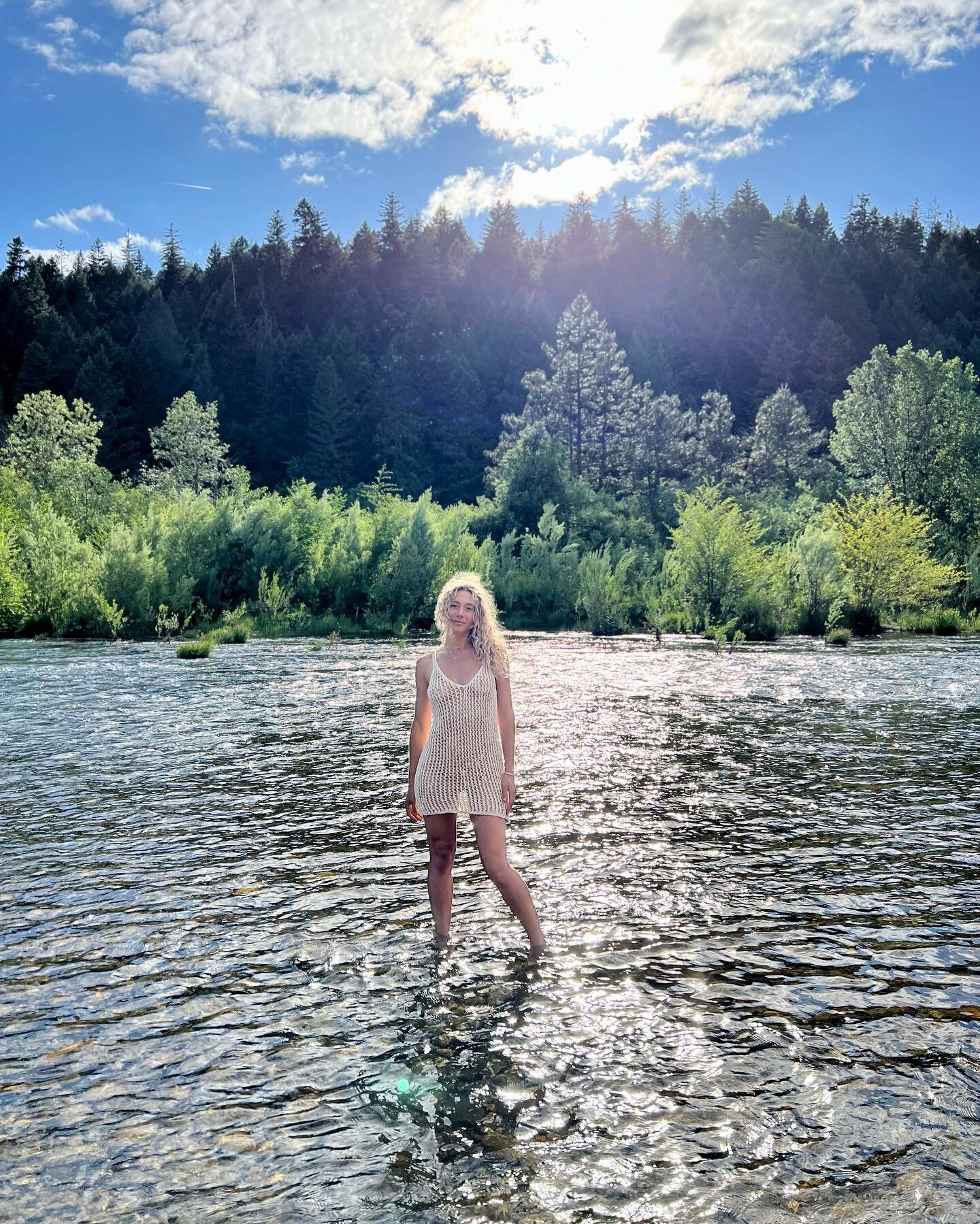 be free 〰️
your love is like water
it changes
but it never stops
 &mdash; @lookitsnyoh 

@spiritweavers 
@alexwillisfleming 

washed in love and reborn 
after my time in oregon
unplugged &amp;
surrounded by nature,
community, sisterhood,
sacred songs