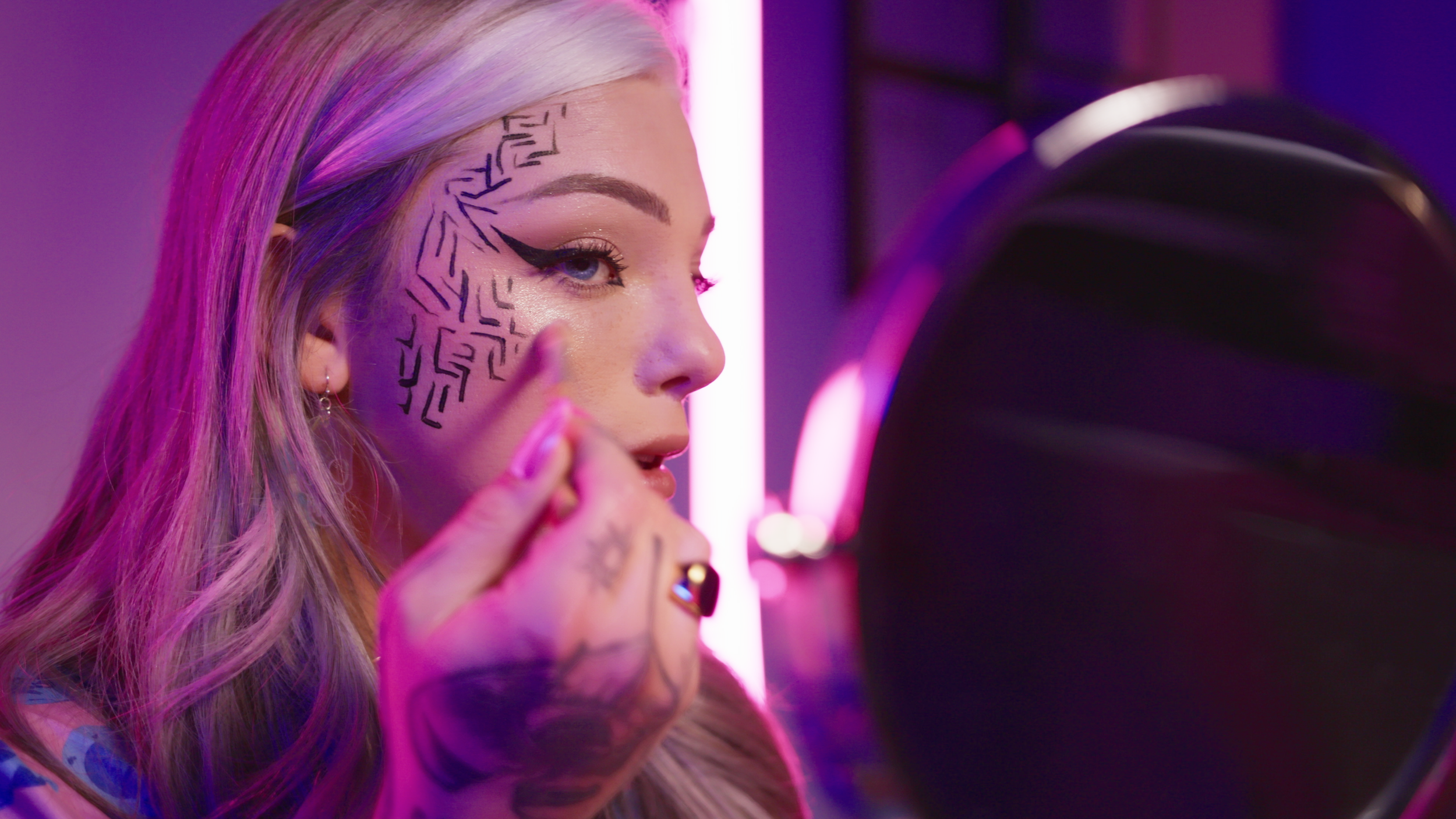 Stef Doing Makeup 2.png