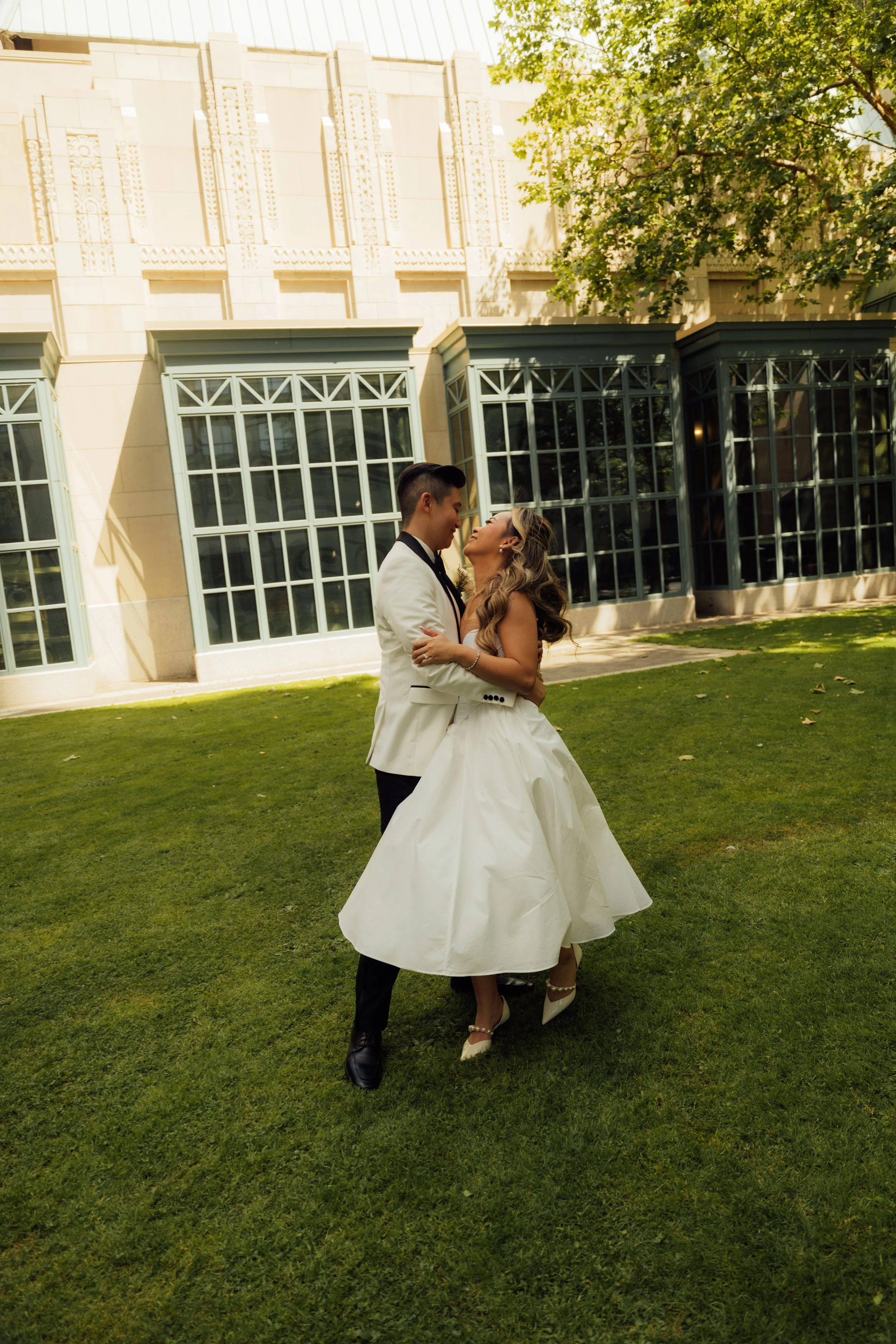 Vancouver elopement photographer | vancouver wedding photographer | bc elopement | elope in bc | elopement photographer/