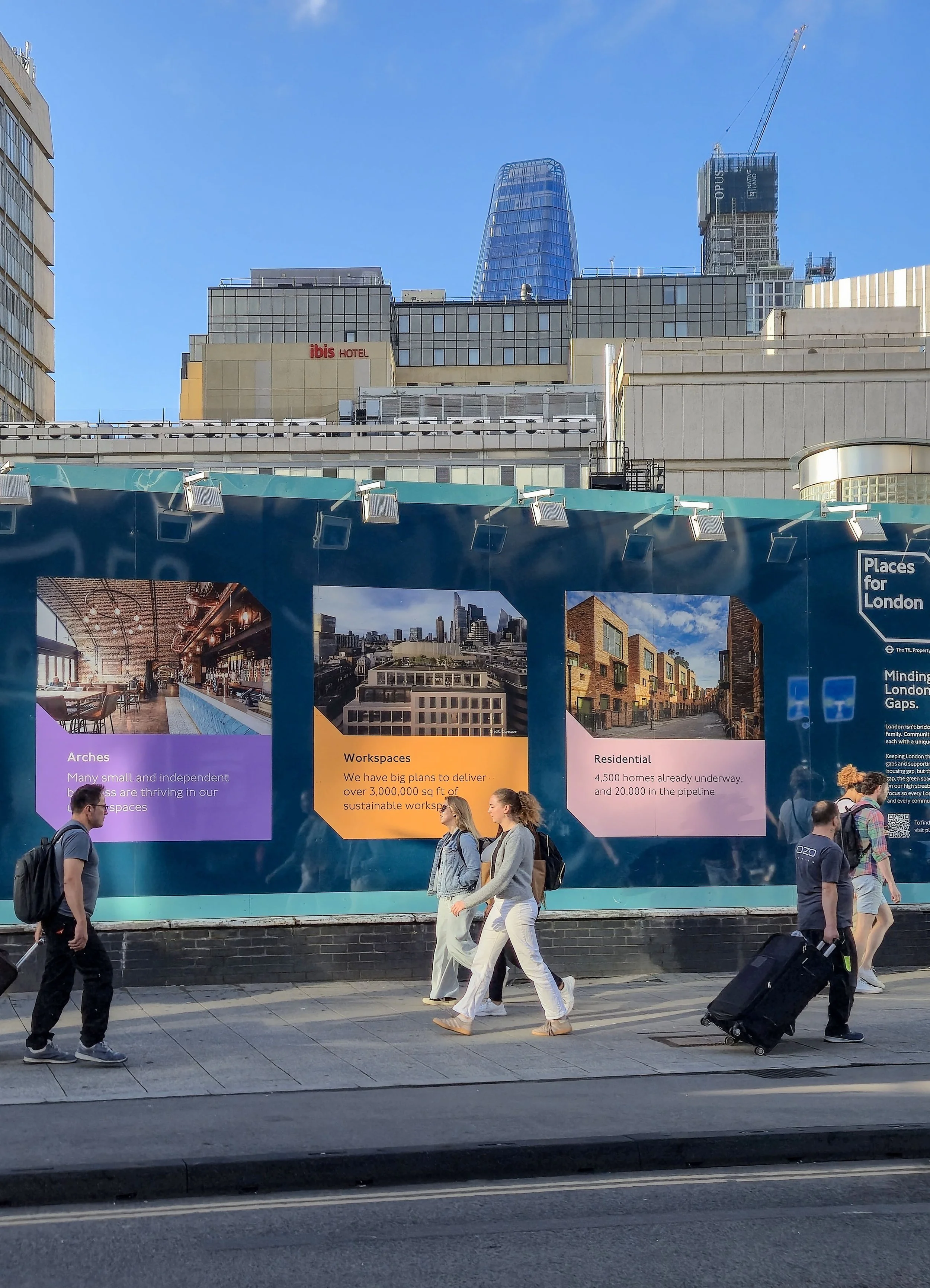 10 King William Street, Bank / Aerial Photography / Hoardings