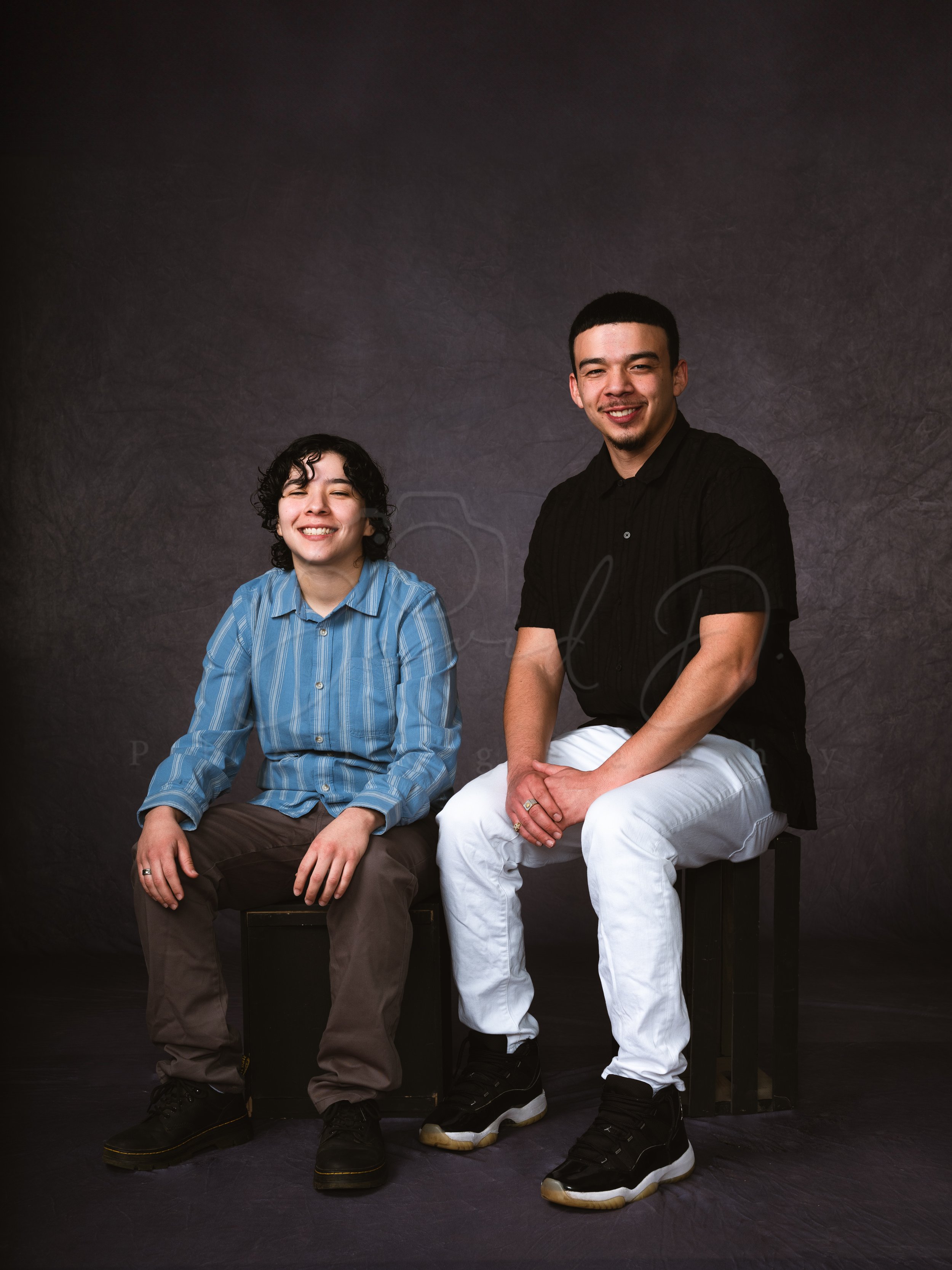 PortraitsByDelahoussaye_RamirezFamily_Proofs-_DSF3381.jpg