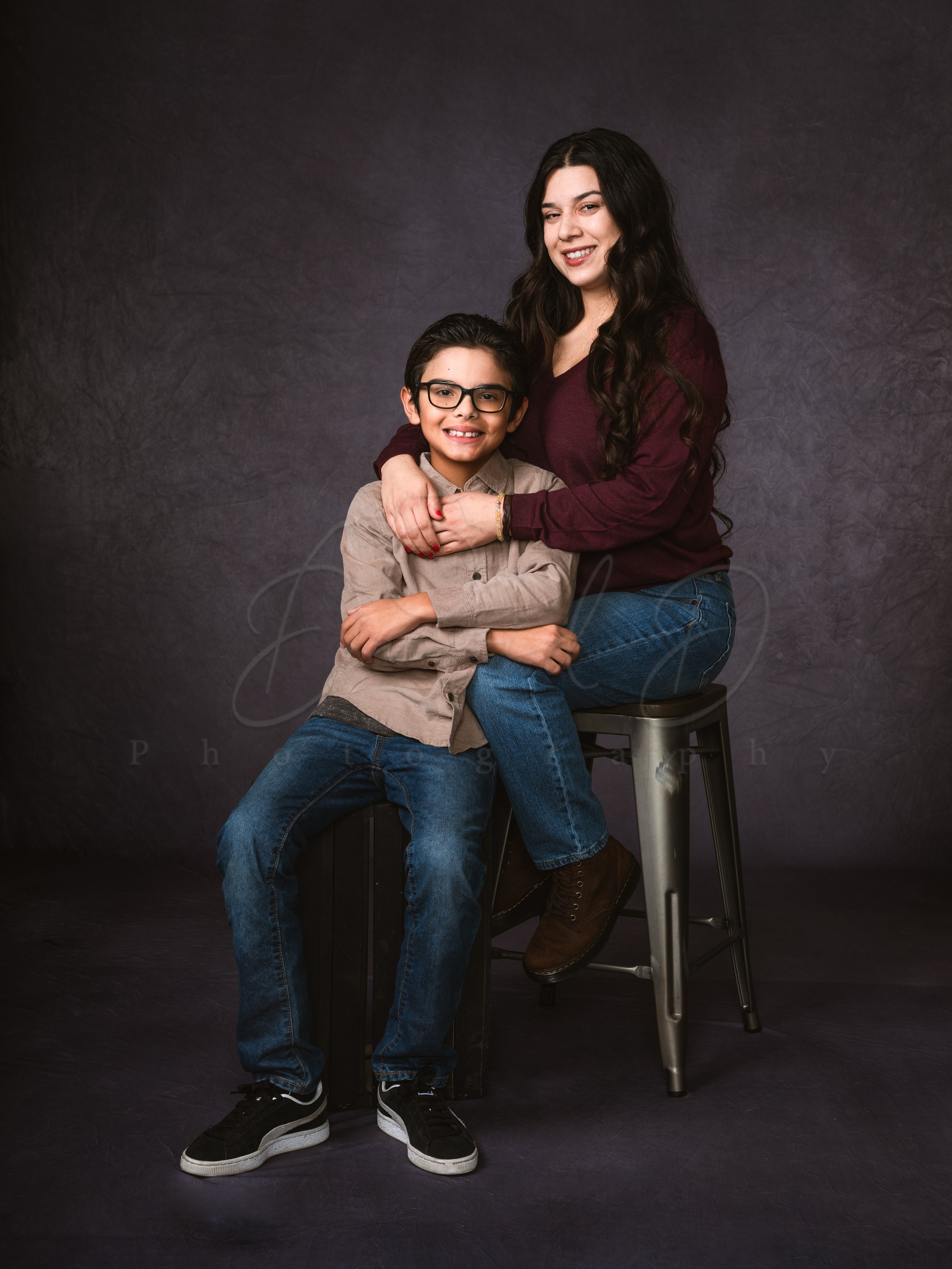 PortraitsByDelahoussaye_RamirezFamily_Proofs-_DSF3360.jpg