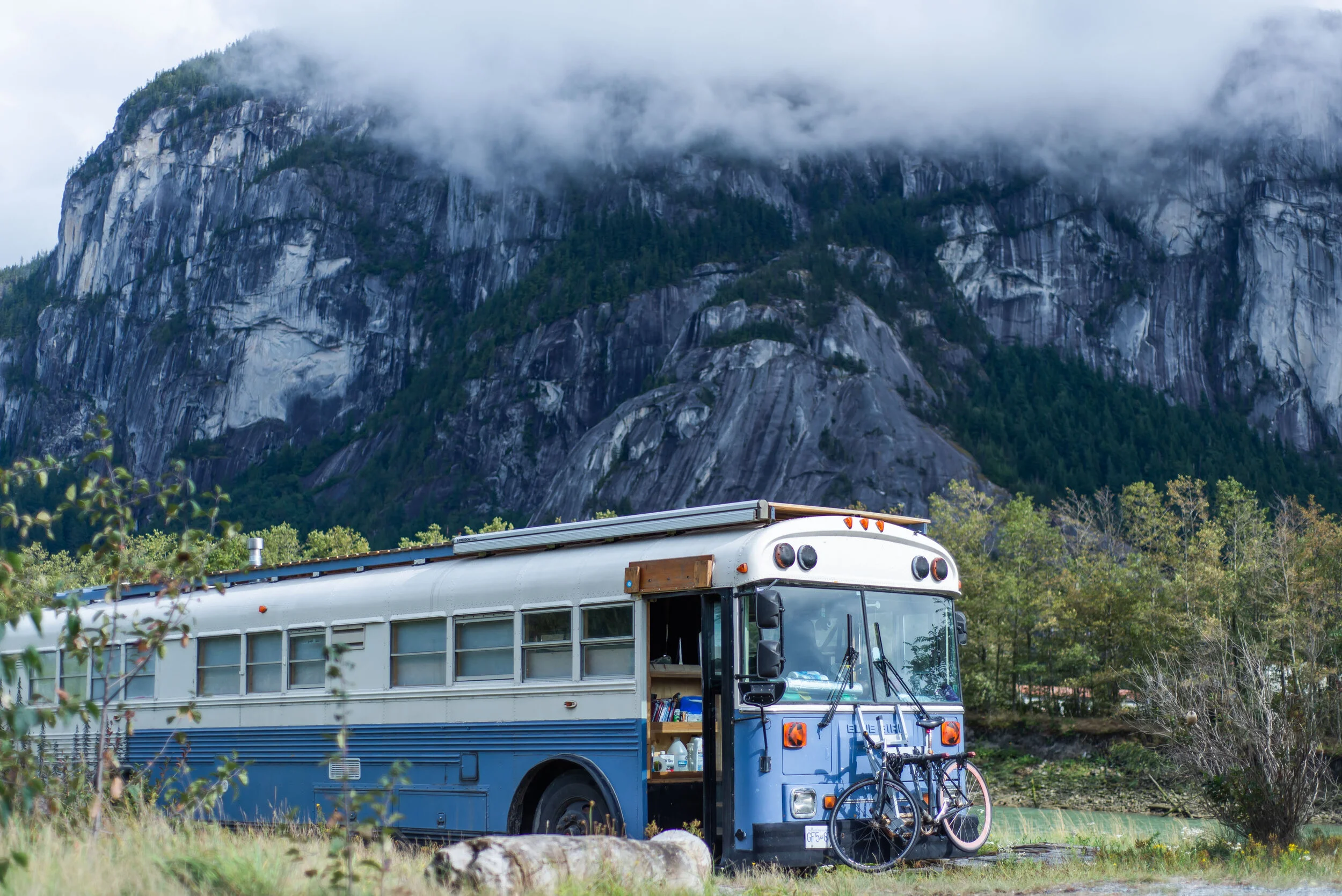 Skoolie Conversion — Vanovation