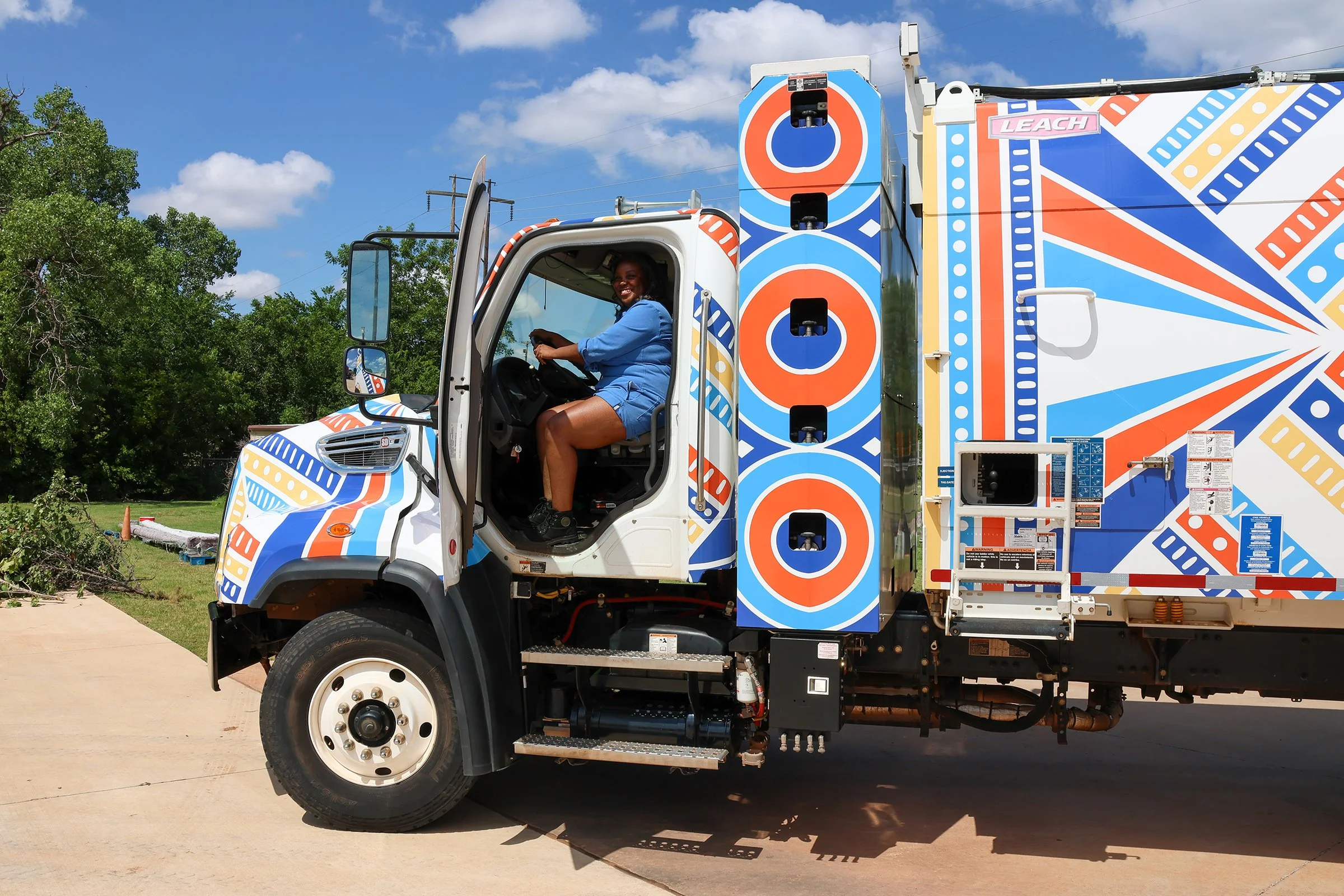 McKnight-Portal-to-Peace-Truck-Art-Vinyl-5.jpg
