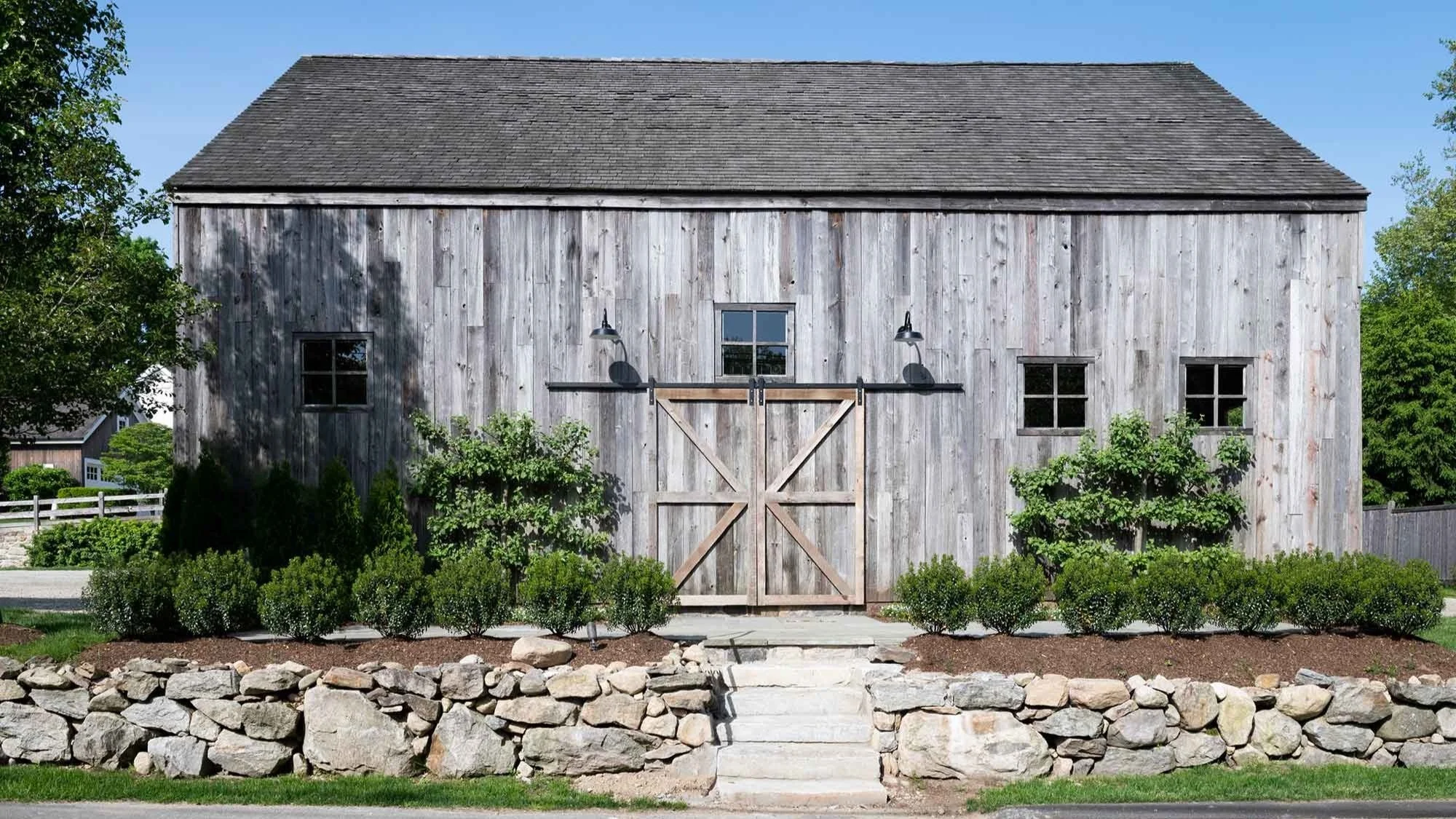 GrayBarns on the Silvermine River | The Classic American Inn