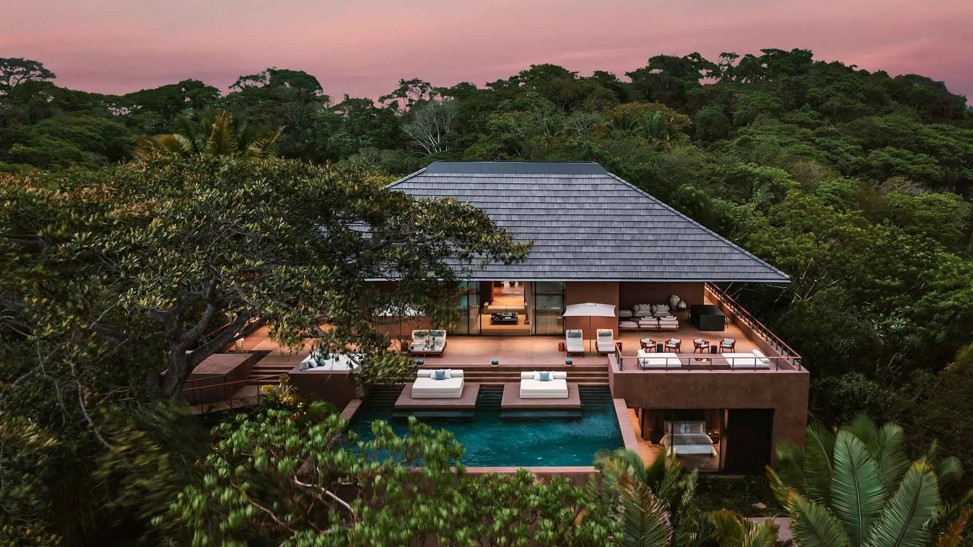 The Buzz at One&amp;Only Mandarina