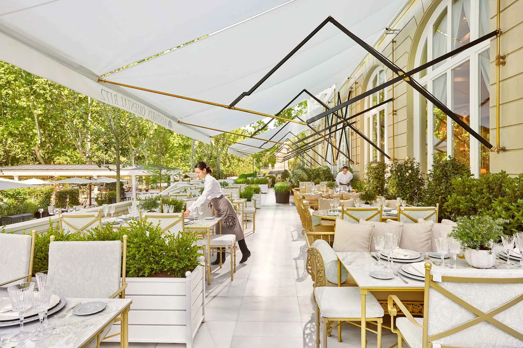 Mandarin-Oriental-Ritz,-Madrid-Ritz-Garden.jpg