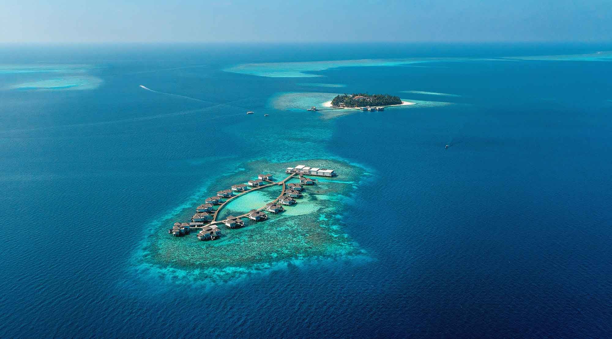 Explore Raffles Maldives Meradhoo