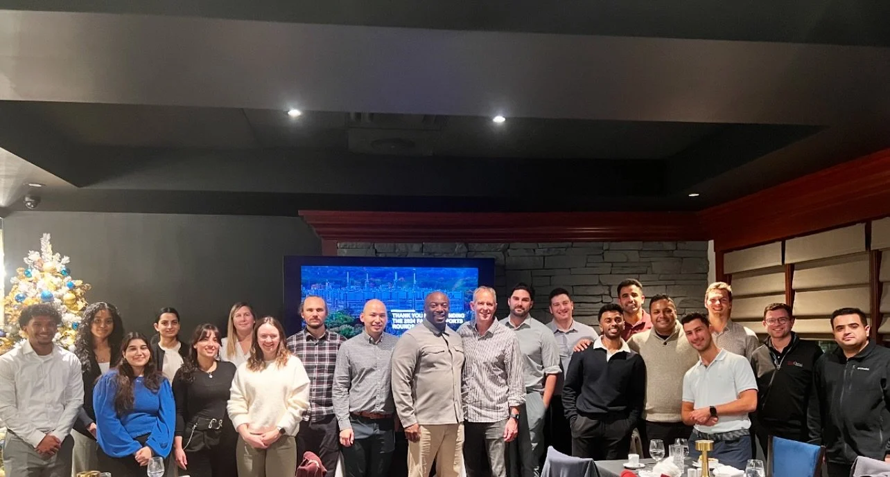 Thank you to everyone who came out and presented at our 2024 year-end MacSports Research Rounds! What an incredible and inspiring evening!

#sportsmedicine #research #WeAreMacOrtho