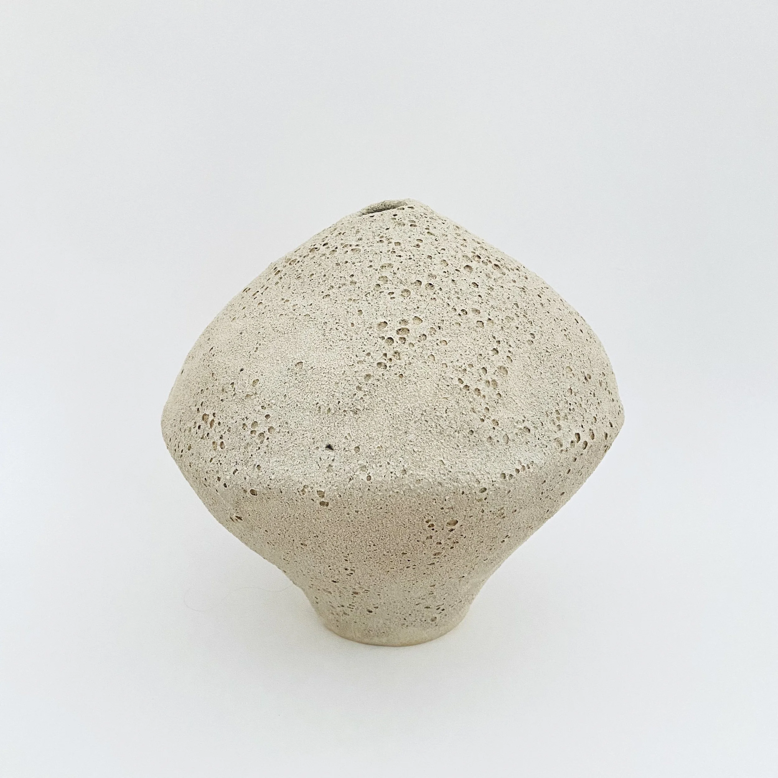 Another Life, Again, 10" x 8" x 8", stoneware, and glaze, 2025. Exhibited at BARNSTORM 2, from July 17-21, during Upstate Art Weekend at the Catskills Barn, Delhi, NY.
