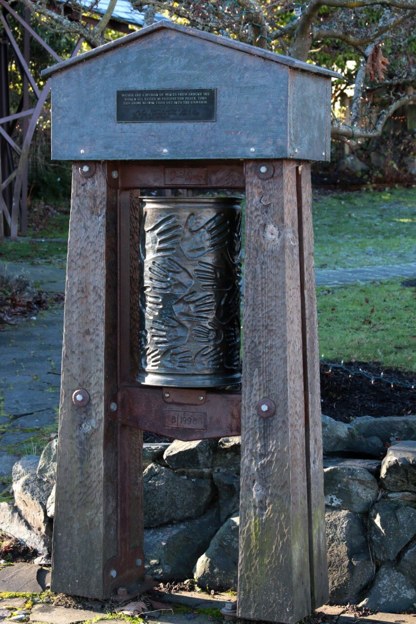 Hand Wheel, wood, bronze, steel by David Gignac. Langley Park