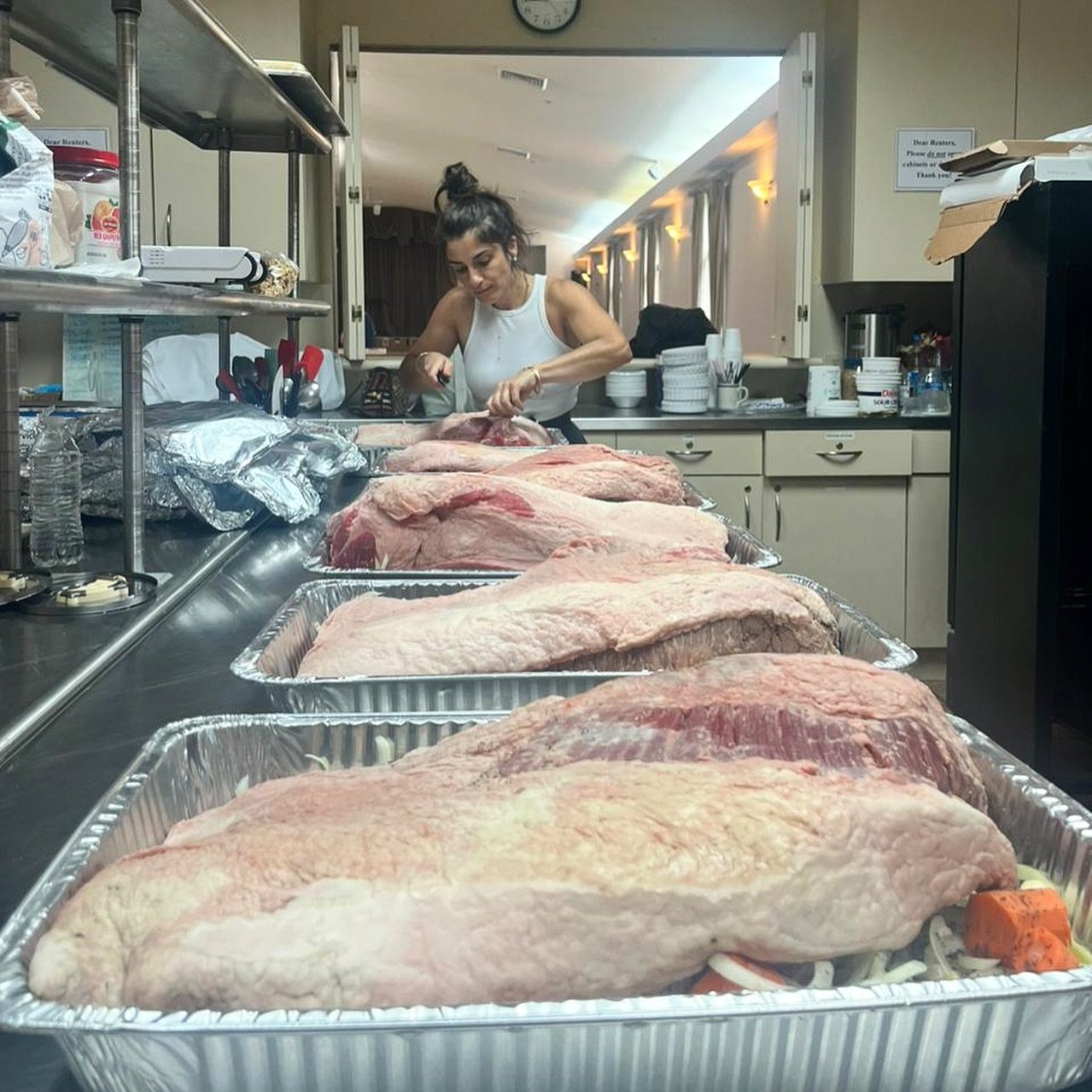 Spicy fed over 100 people last night! ✨ surround yourself with people that love you, uplift you, dance, laugh&hellip;ultimately, do things that make it all taste better 🫶
-
#miamicatering #goodforyoufood