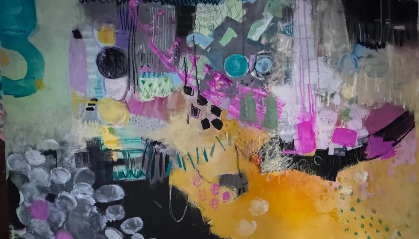 Wishing you an abundance of light, love, kindness, understanding, laughter, connection, and magical moments. Now, more than ever, we must follow the sun&hellip;
#followthesun #magicalmoments #gratitude #abstractartist #mindfulart