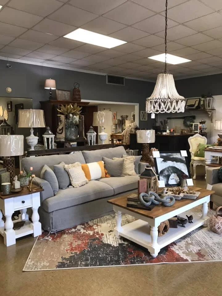 Shopping in Murray, Ky Boutiques, Clothing, Antiques, Decor