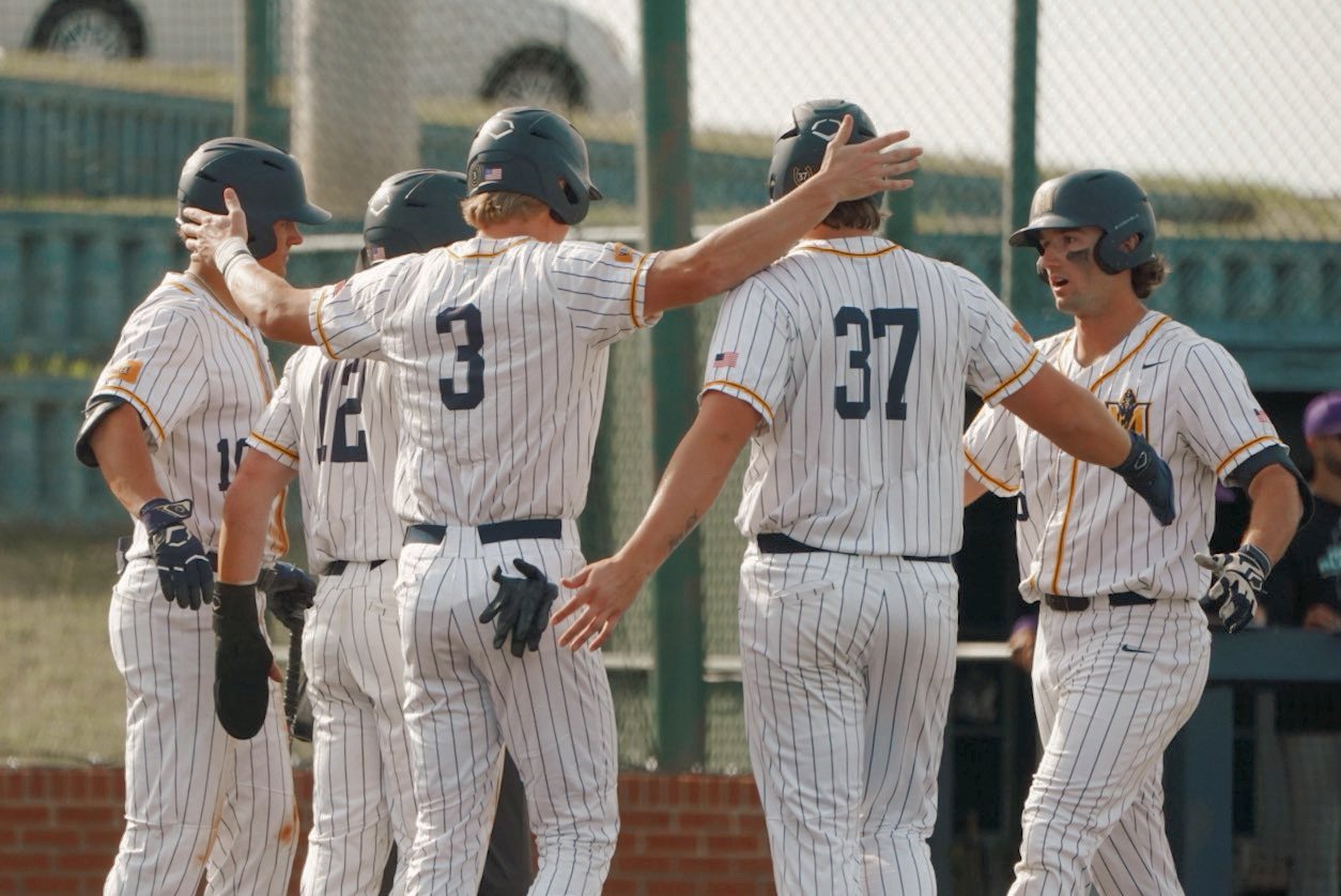 The Racers are in Oxford, and we're cheering from home! Tune in as they take on Ole Miss in the NCAA Tournament TONIGHT! ⚾

📅 Friday, May 30
⏰ 7 PM CT
📺 Streaming live on ESPN+

#MurrayKY #GoRacers #ncaabaseball