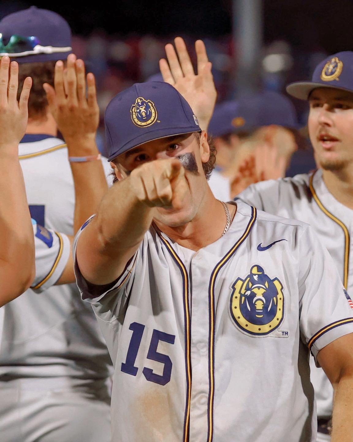 The Racers will see YOU in Durham again tonight for Game 3 of Super Regionals! ⚾️🔥

⏰ Monday, June 9 @ 6pm
📍Durham, NC
📺: ESPN+, ESPNU

#GoRacers #MurrayKentucky #ShoesUp
