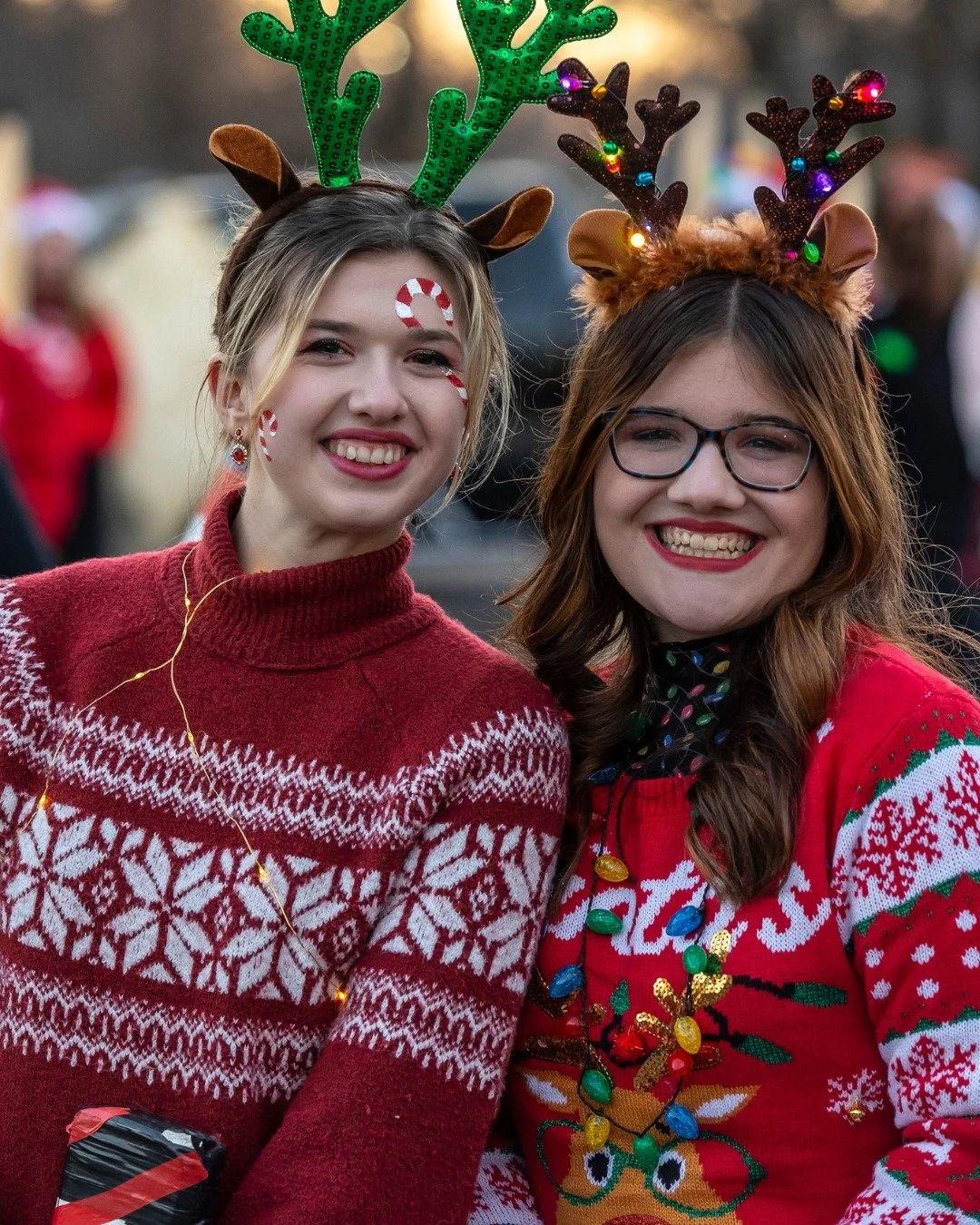 Our latest episode of Meet Us On Main is here! We sat down with Tim Stark from The Murray Bank to chat all things Christmas and holiday events in the MKY. 🎄

Listen now at the link in our bio and make your December plans.