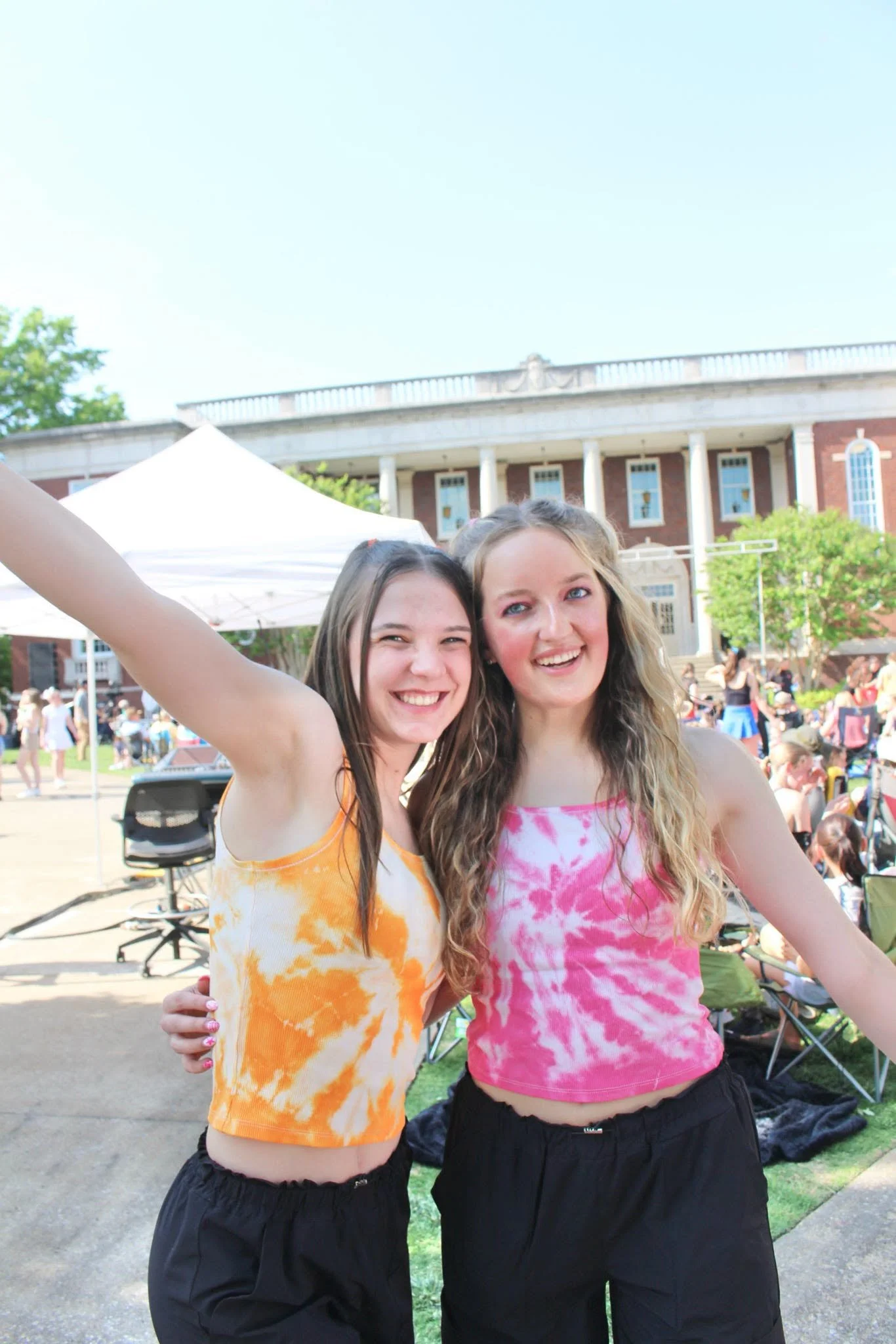 @murraystateuniv All Campus Sing is tomorrow! 🤩

Who will you be cheering on from the lawn?

📸: @murraystatekd