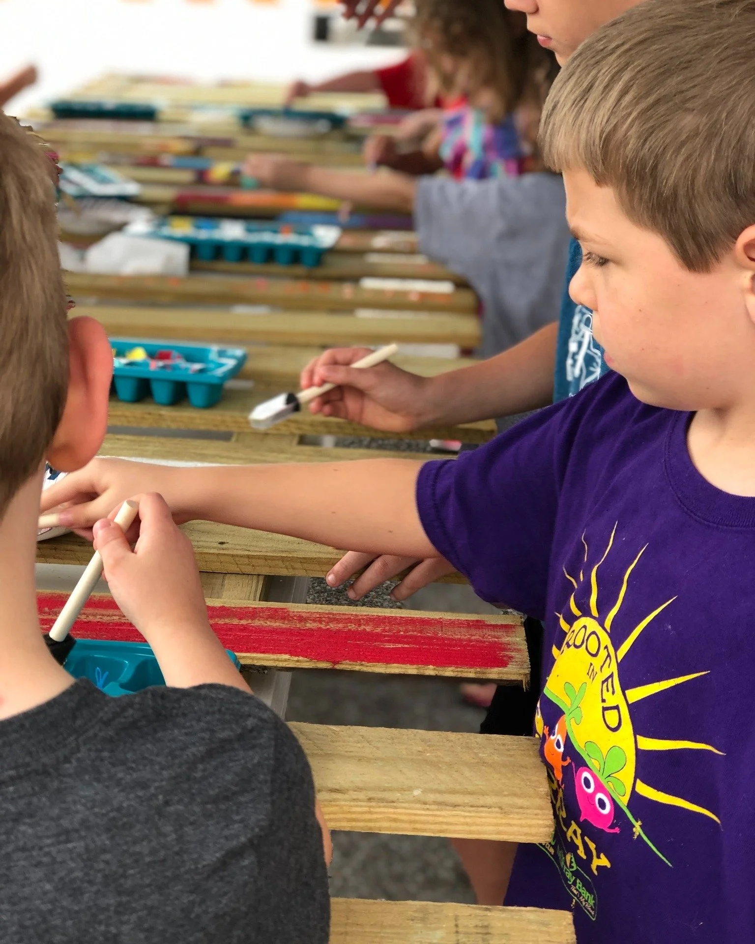 Summer is right around the corner, which means it's time to start enrolling in summer camps! 🤩

From sports and music to messy art days, there are plenty of ways to keep kids learning, exploring, and making the most of their summer break in the MKY.