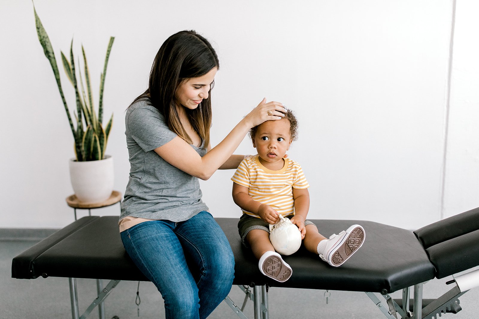 essence-chiro-branding-images-150.jpg