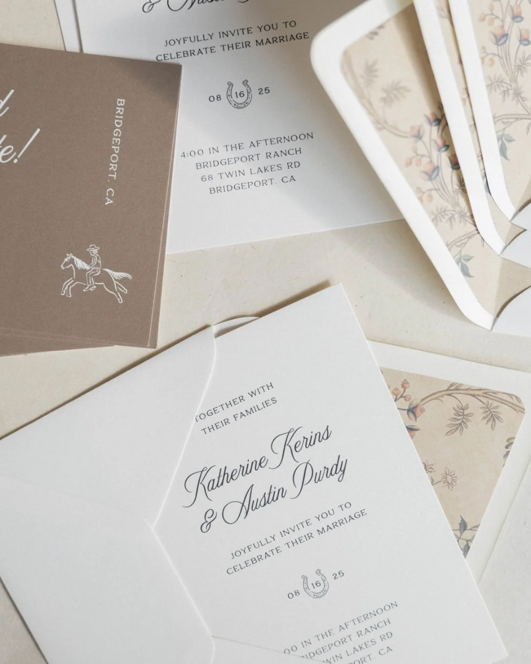 A suite I&rsquo;ll never get over 🤎 a refined take on western&mdash;simple, timeless, and just the right playful 🤠