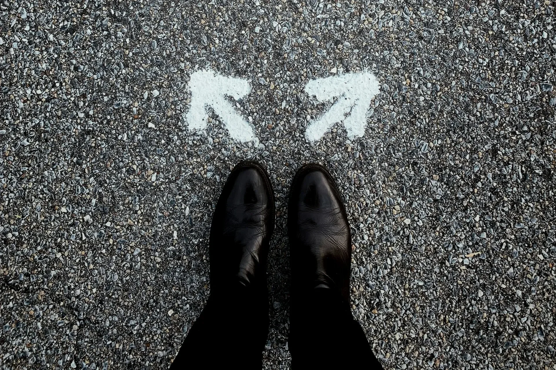 Choosing the Right Business Entity: Pros and Cons of Each Structure