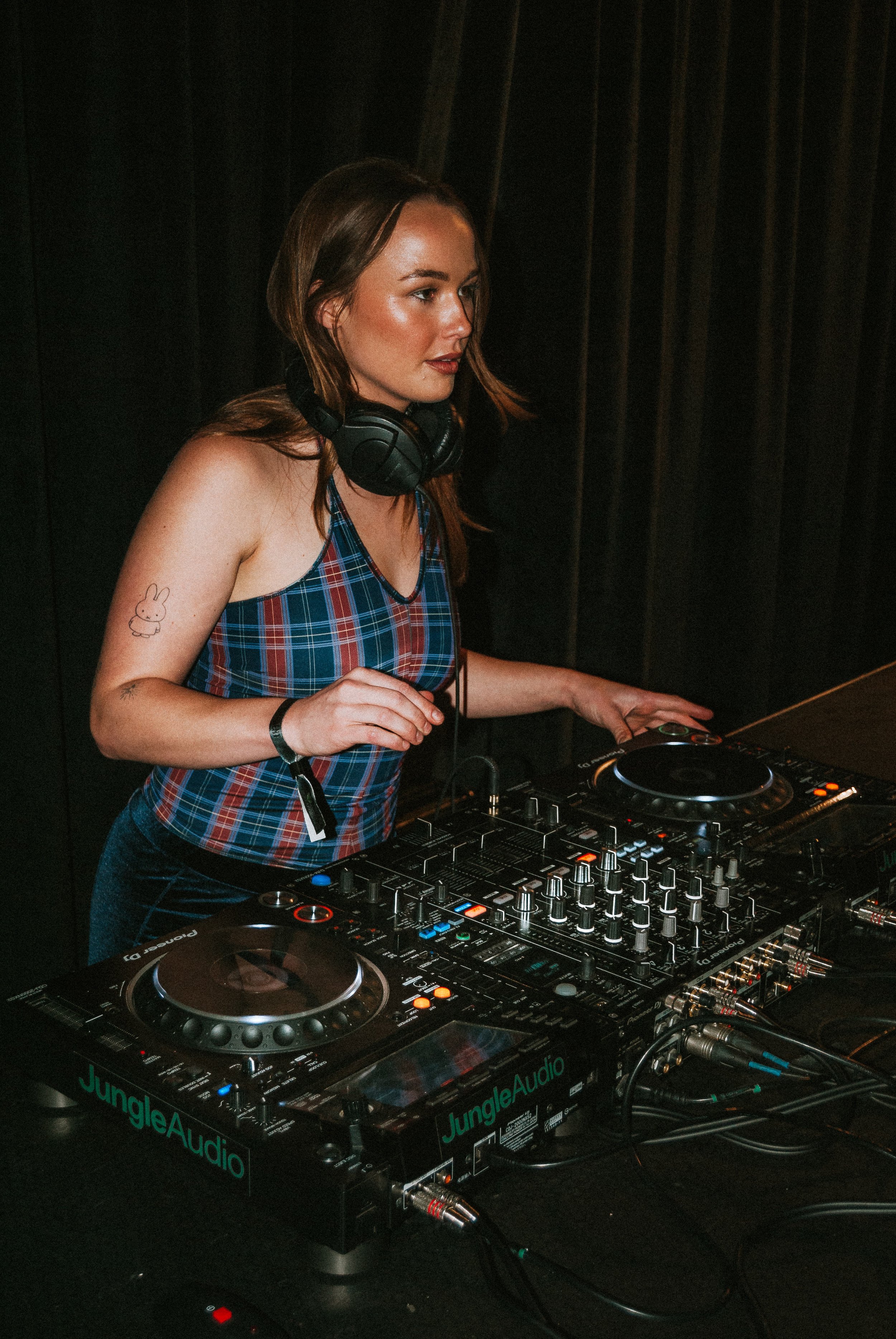 Innocent Bystander Bron Different Launch 088 Jaccob McKay Photography.JPG