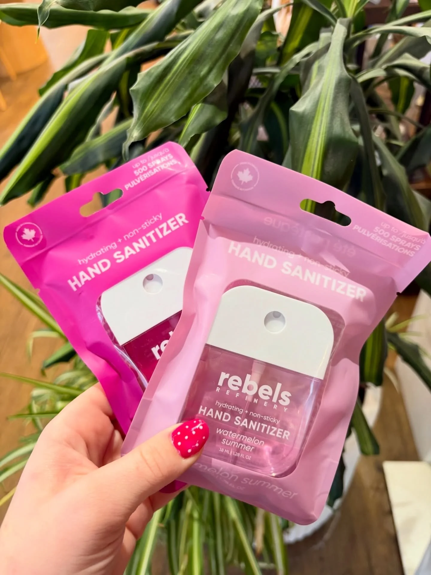 *send this to your SO* 😘 Valentine&rsquo;s gifting made easy 💝 Hair, skin, and beauty favs you&rsquo;ll actually use!

#valentinesgifts #copperlanehairstudio #giftideas