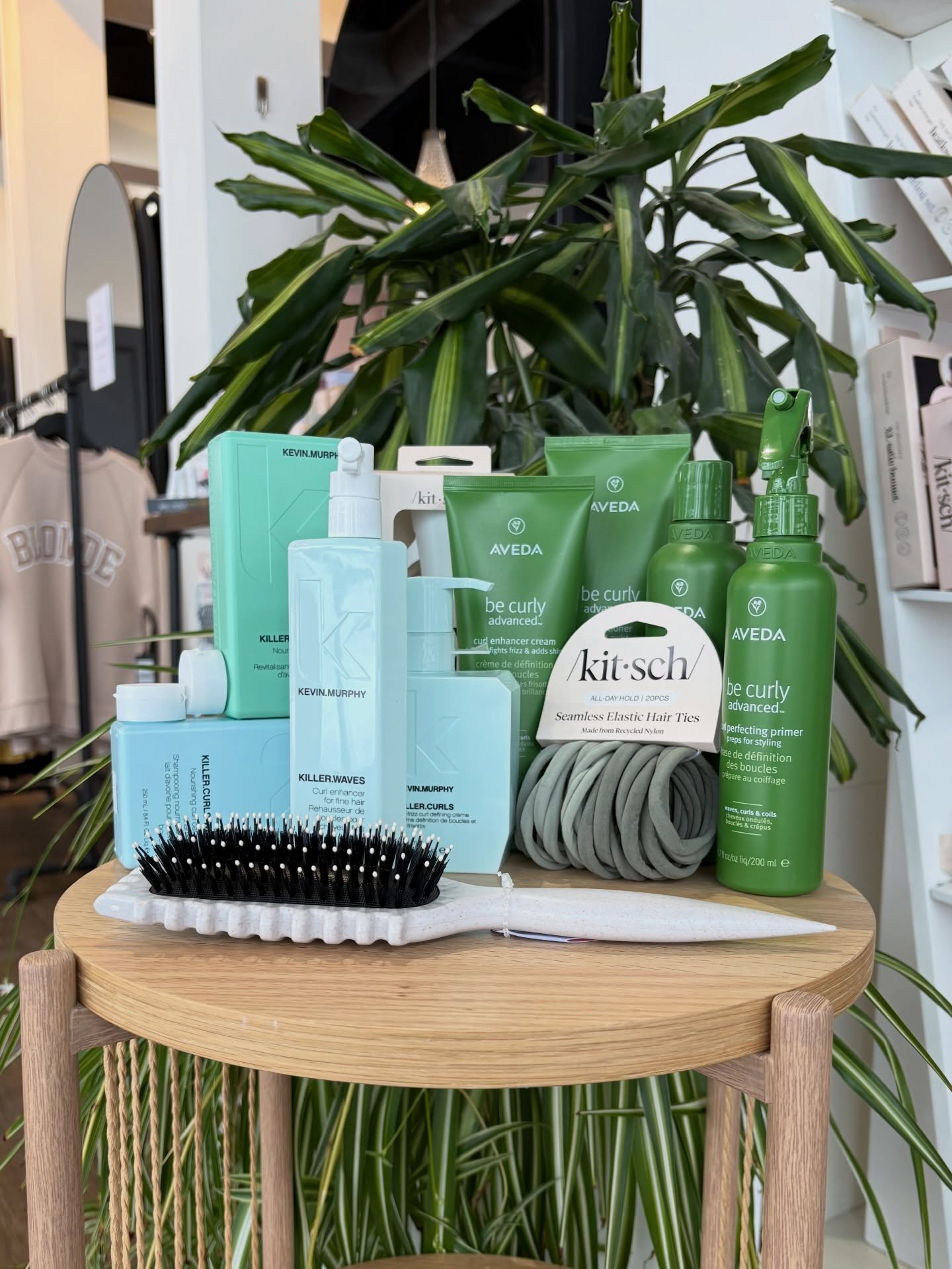 Thinking about switching up your haircare routine for spring? We can help you choose what works best for *your* hair. Ask your stylist at your next appointment, or pop in for a quick chat!

#springhaircare #productrefresh #healthyhair