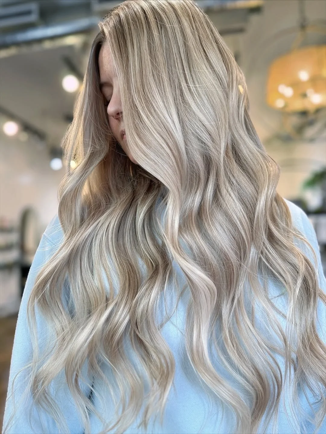 Blonde? Brighter? Lower maintenance? Now&rsquo;s the time to plan it. Chat with your stylist about your Summer hair goals (and get those apts booked!!).

@jennabellhair in #Lacombe

#summerhairprep #blondehair