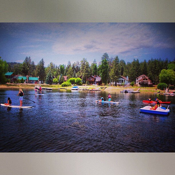 Fun for All! @pleasurepointmarina #bigbearlake #kayakrentals #paddleboards #waverunners #boatrentals