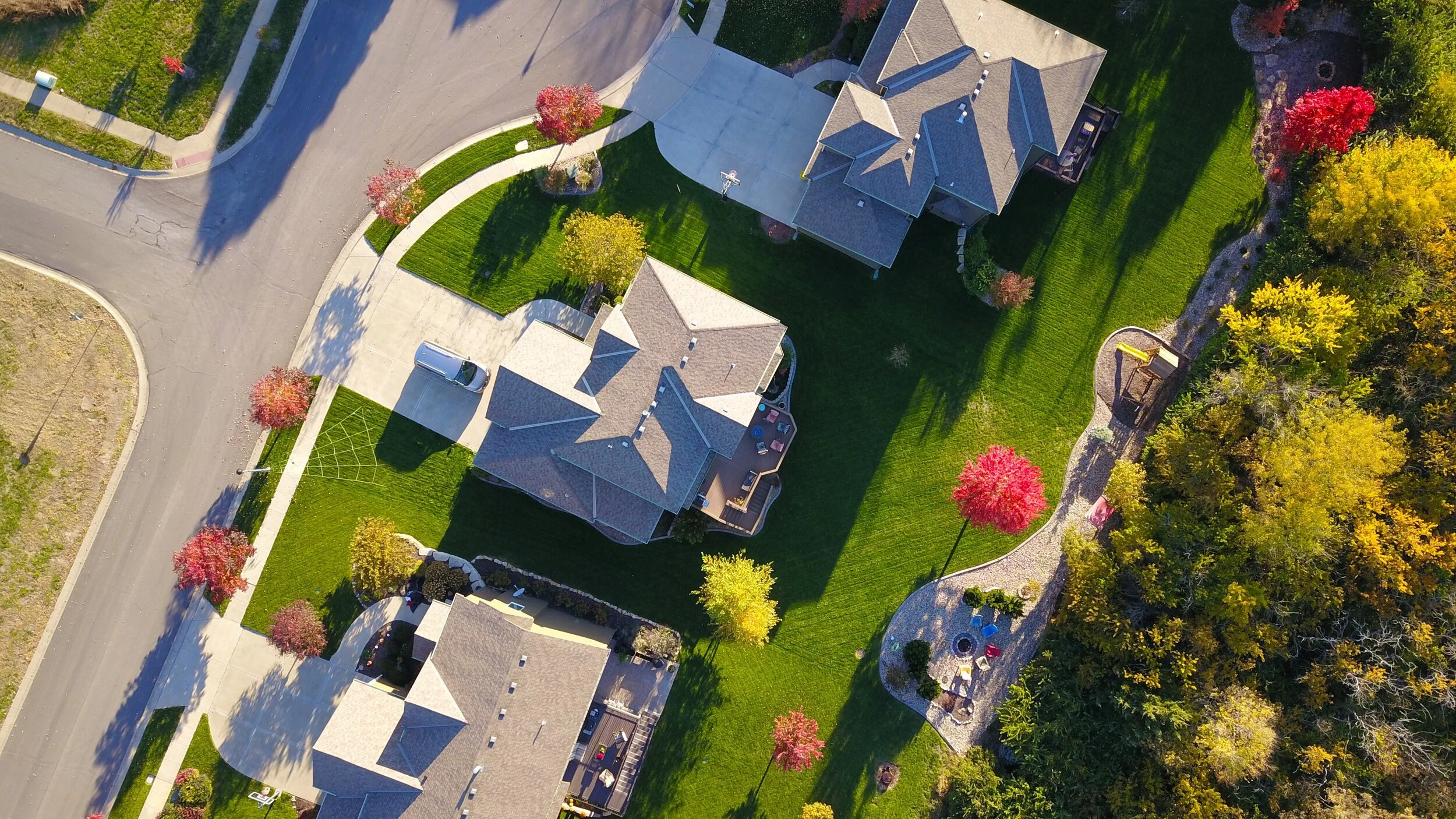 Top down view of roofs and homes in Alabama