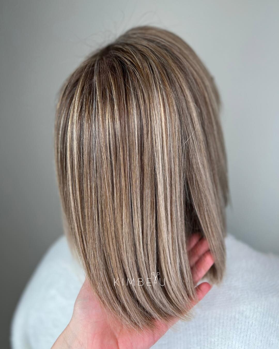 The devil&rsquo;s in the details // balayage

&mdash;&mdash;
#haircare #haircareroutine #kevinmurphy #hairroutine #kevinmuphyhair #kevinmurphybelux #balayageartists #springhair #brunettebalayage #hairtrend #hairinspo #springhairtrends #balayage #bala