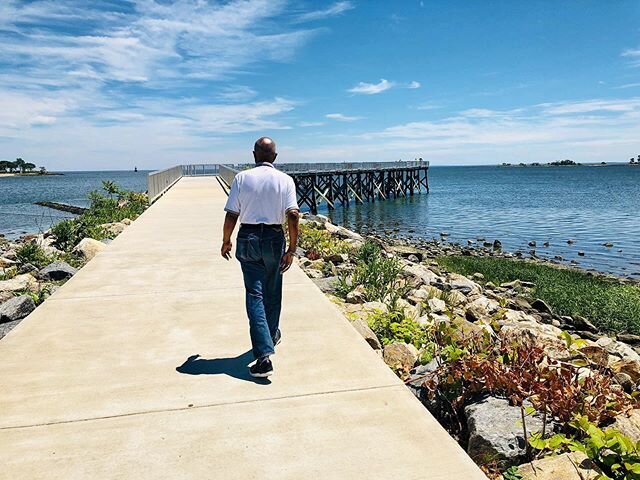 Happy Father's Day Dad! Miss you and our beach walks ☀️🏖