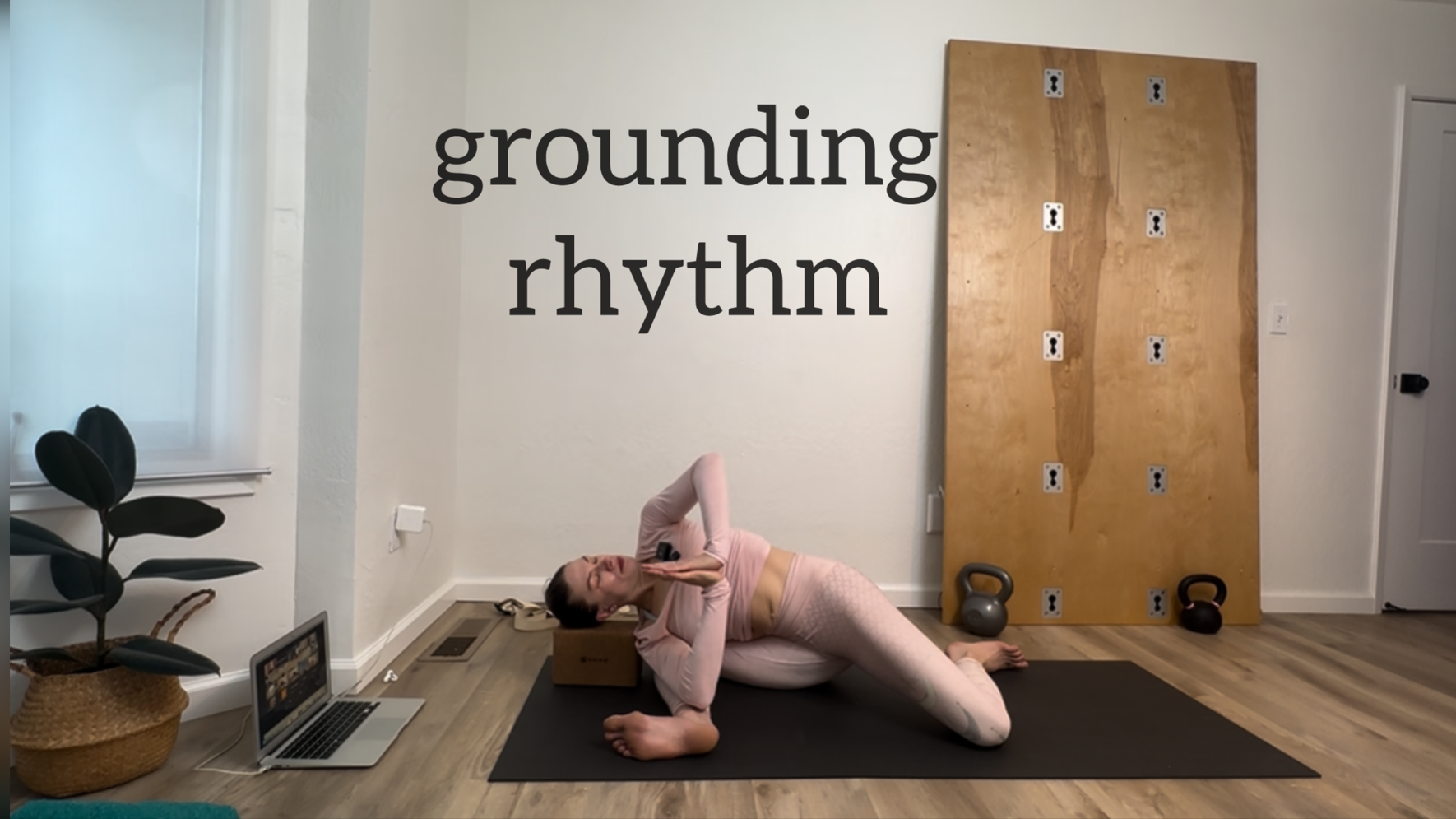 Strong Grounding Flow