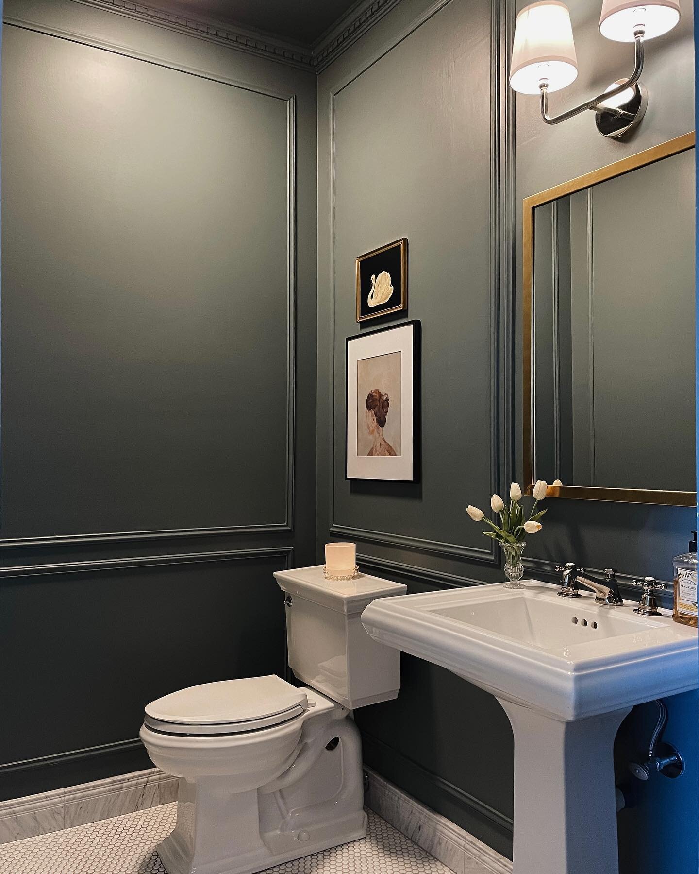 Still my favorite transformation (swipe!) ☺️
 
Team moody powder rooms forever, right?! 

Color: Knoxville Gray (50% strength) by Ben Moore. Eggshell all around