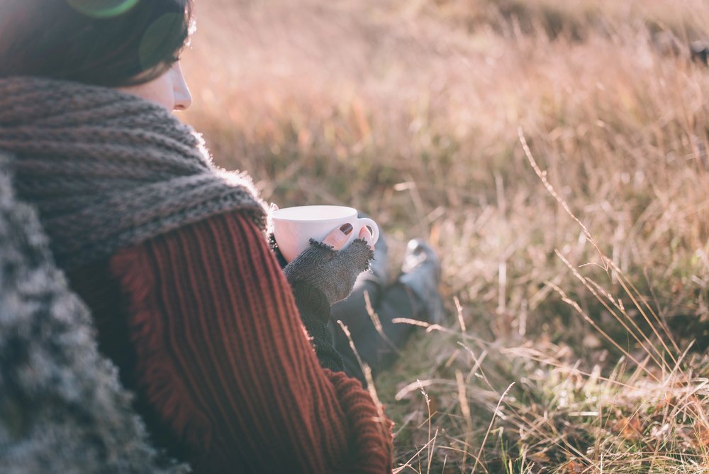 Herbst-Reset für Introvertierte: Wenn die Welt leiser wird, findest du zurück zu dir