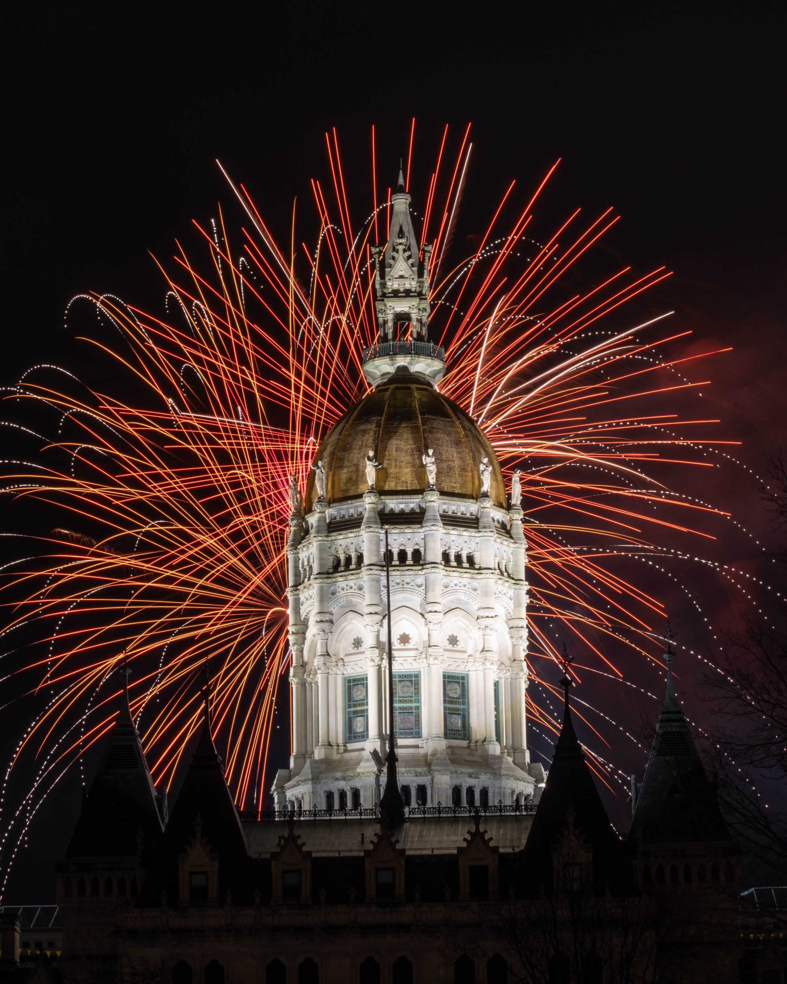  WHERE TO CELEBRATE NEW YEAR’S EVE IN THE 860 &amp; 203