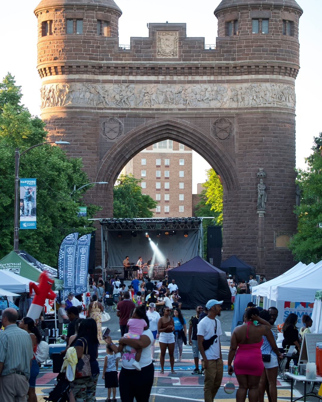 CAFETERIA’S GUIDE TO GETTING OUT AND ACTIVE