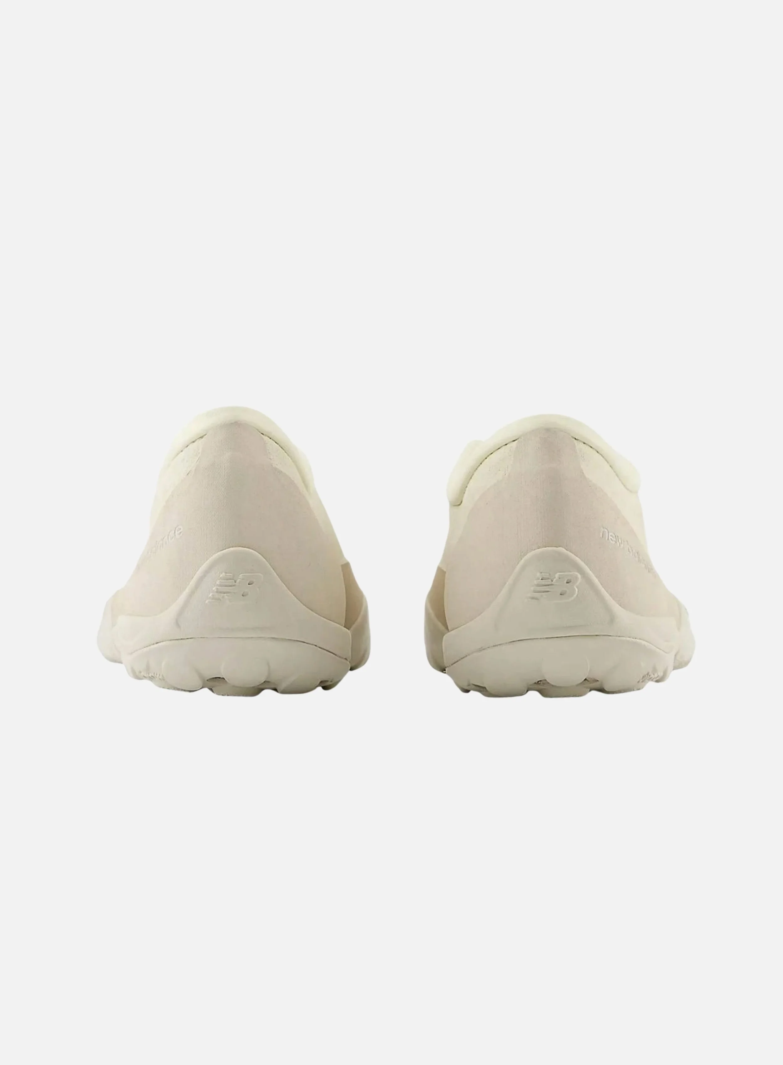 CAF New Balance Tokyo Design Studio MT10T (Angora Moonbeam) (4).jpg