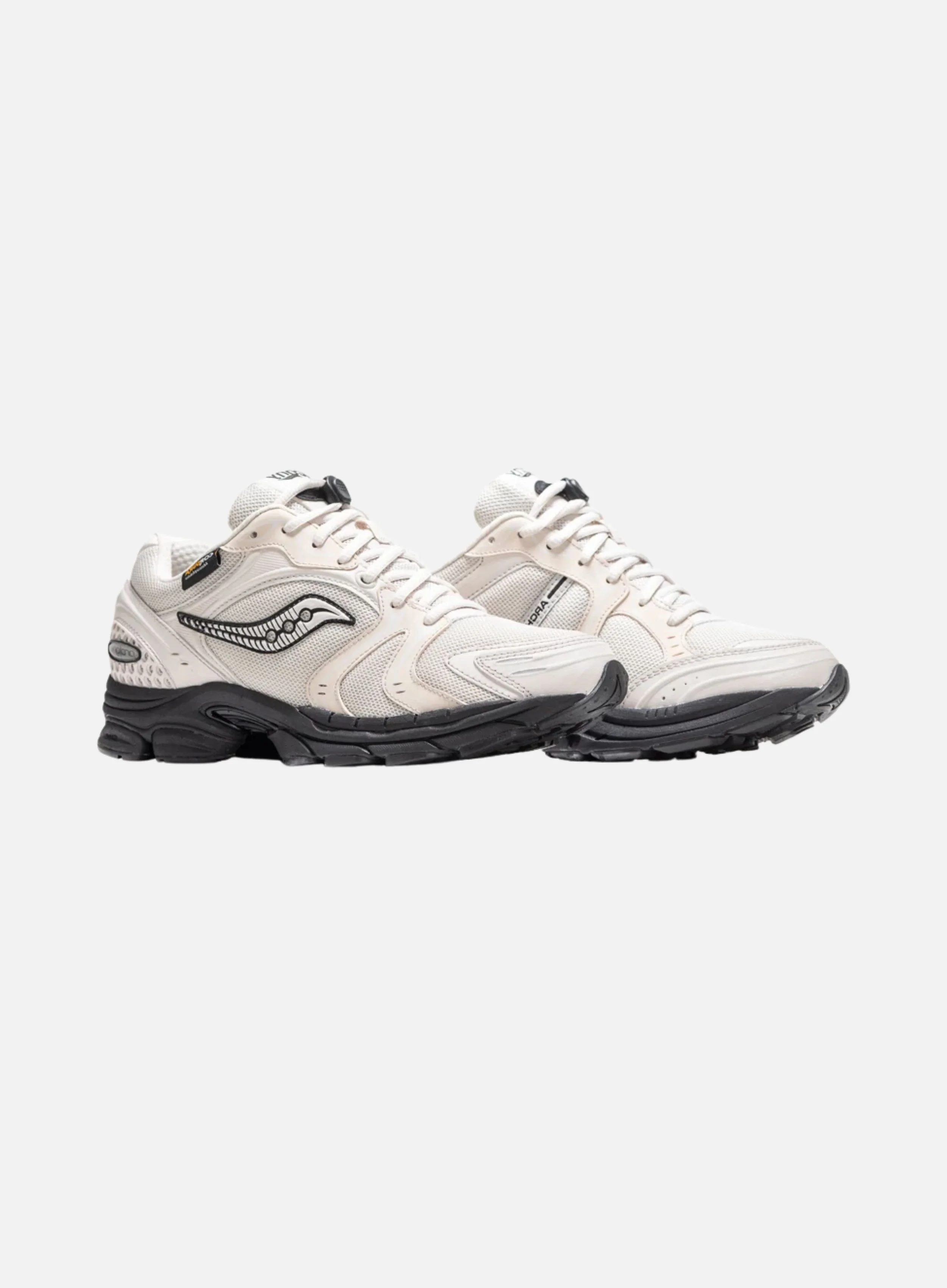 Saucony ProGrid Triumph 4 Gorpcore Trail Shoes (White Sand) (2).jpg