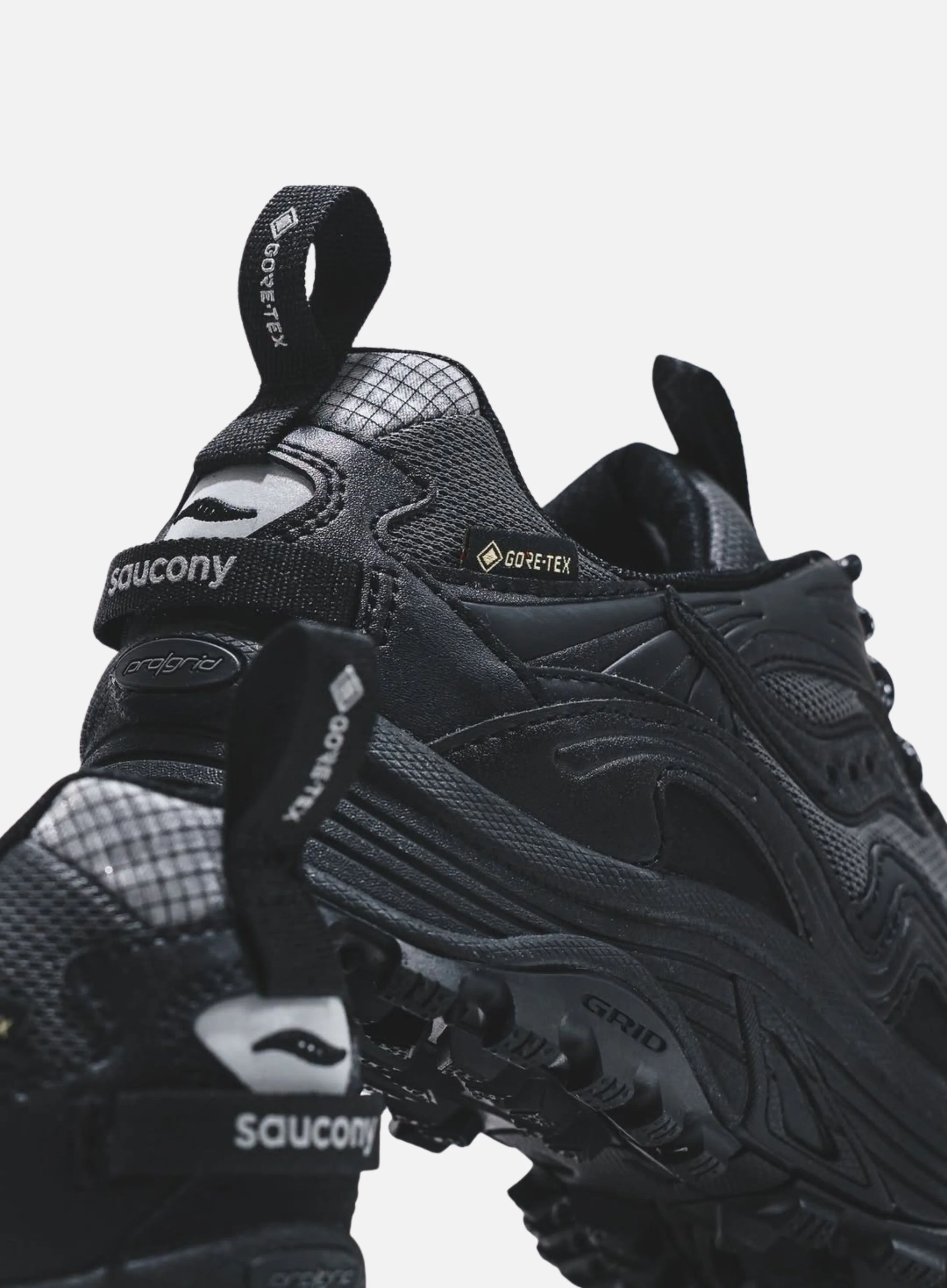 Grid Aura X GTX (Black) (7).jpg