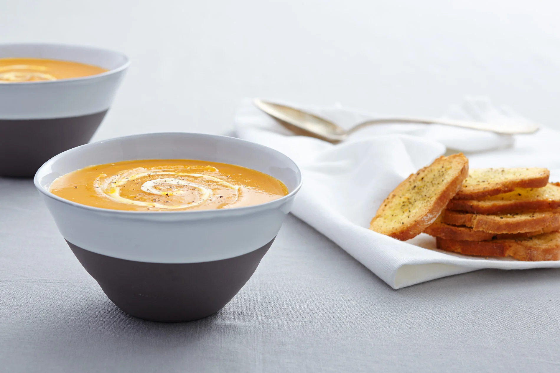 Indesit_Microwave_CremaDiZucca_13445_Ok_mc.jpg