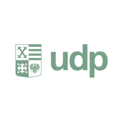 Logotipo de UDP con un escudo dividido en cuatro partes con símbolos y letras.