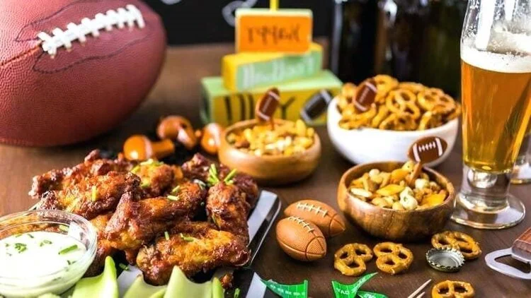 Tasty Tailgate Tips for Football Season