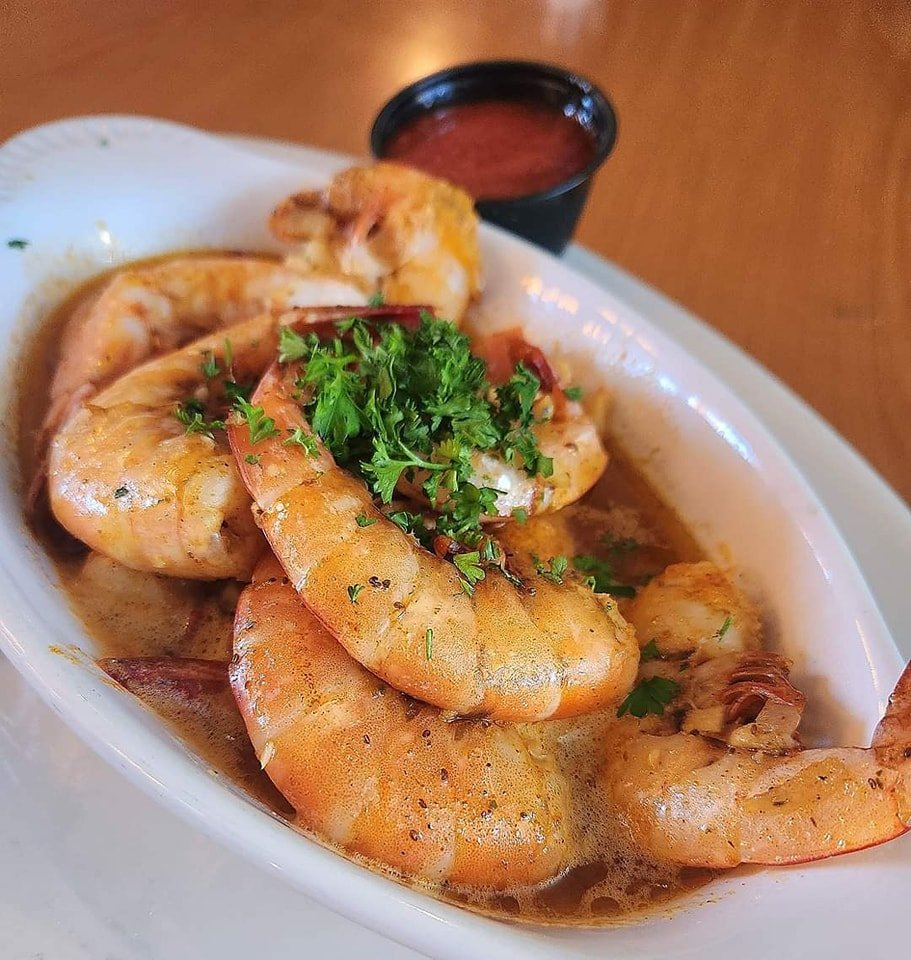 Steamed in lager &amp; Old Bay seasoning, with onion, tomato and butter, our peel &amp; eat wild-caught shrimp makes for a tasty Saturday lunch. 🦐
