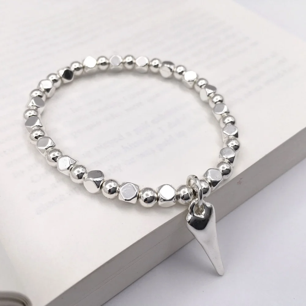 No.84 Accessories & Gifts